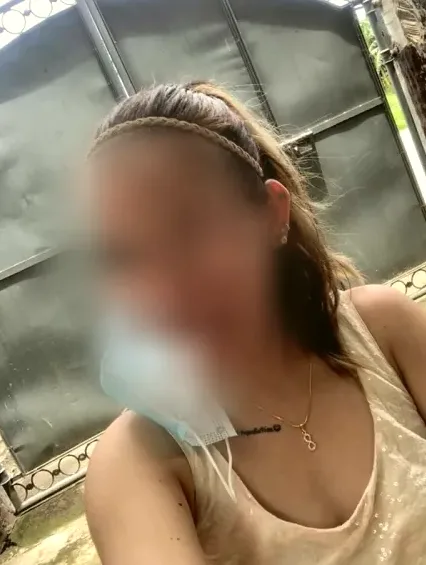 Anja, 37