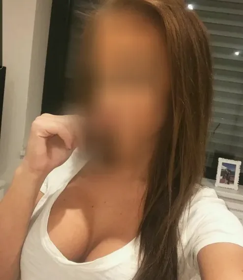 Carina, 26