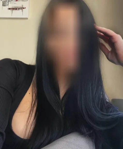 Dilara, 36