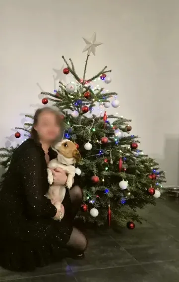 Emilia, 38