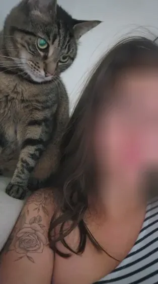 Fabienne, 28