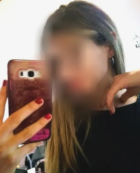 Leonie, 29