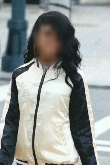 Leyla, 28