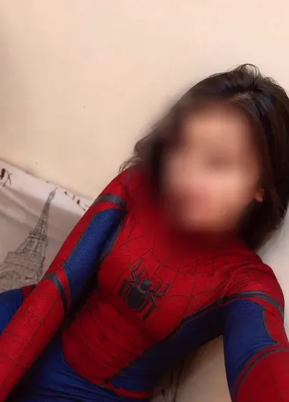 Marlene, 25