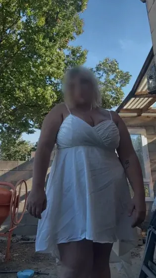 Mira, 22