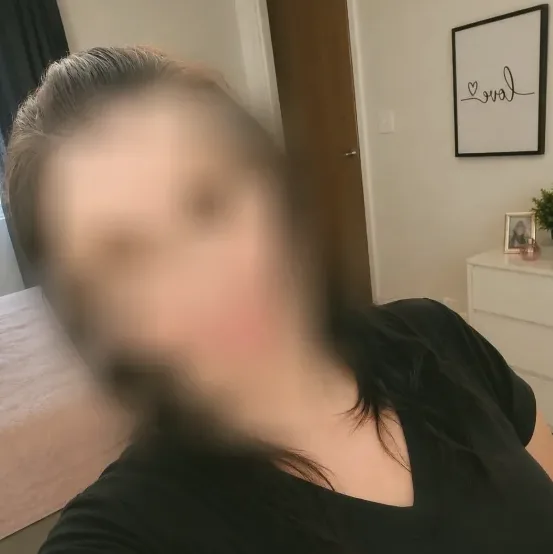 Sophia, 37