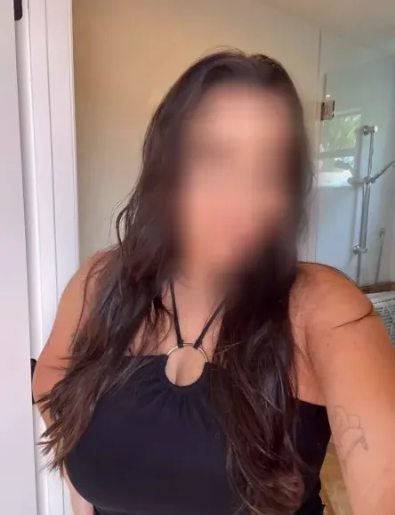 Svenja, 36
