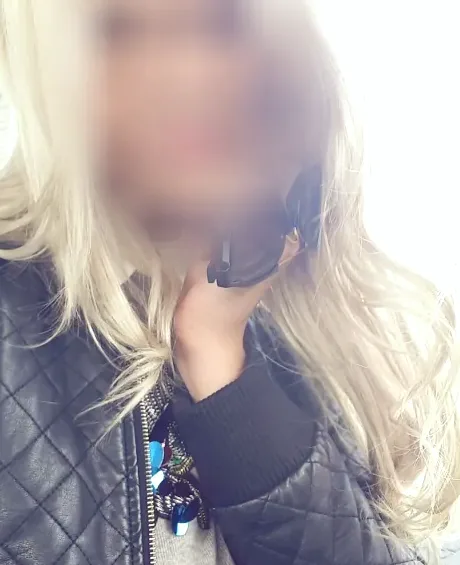 Tanja, 32